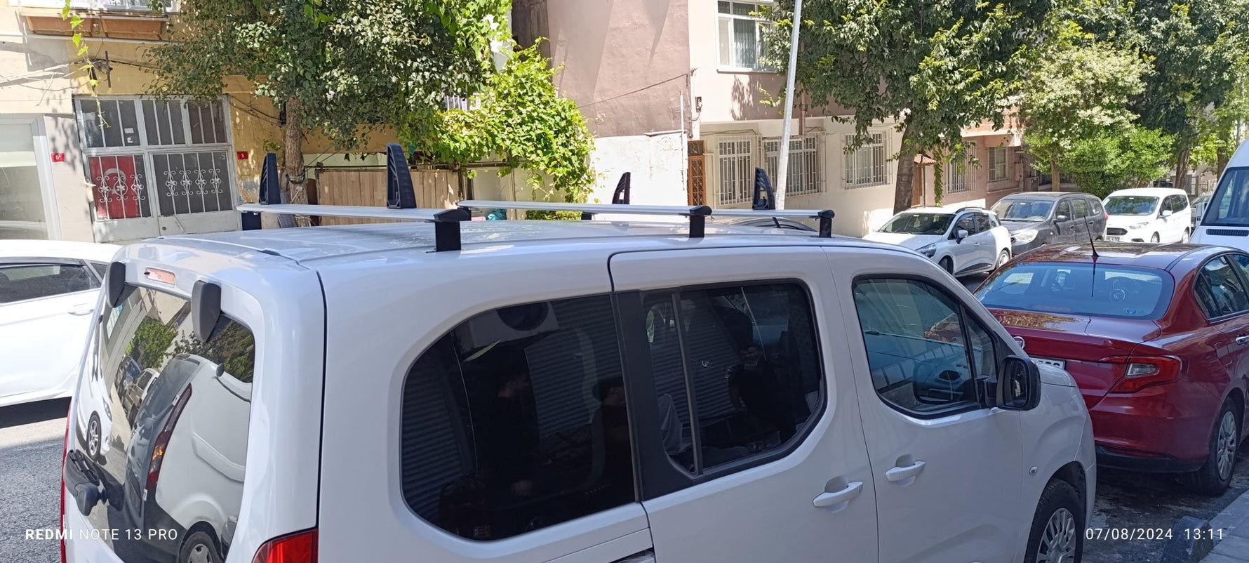 Volkswagen Transporter T7 2024-2025 Araç Üstü Merdiven Sabitleyici, Yük Taşıma Sistemleri Pratik Seri 2 Adet