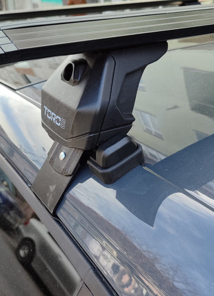 Volkswagen Golf Mk8 2020- Up Oluksuz Üst Tavan Portbagaj Taşıyıcı Ara Atkısı Toros Serisi Pro 4 Siyah