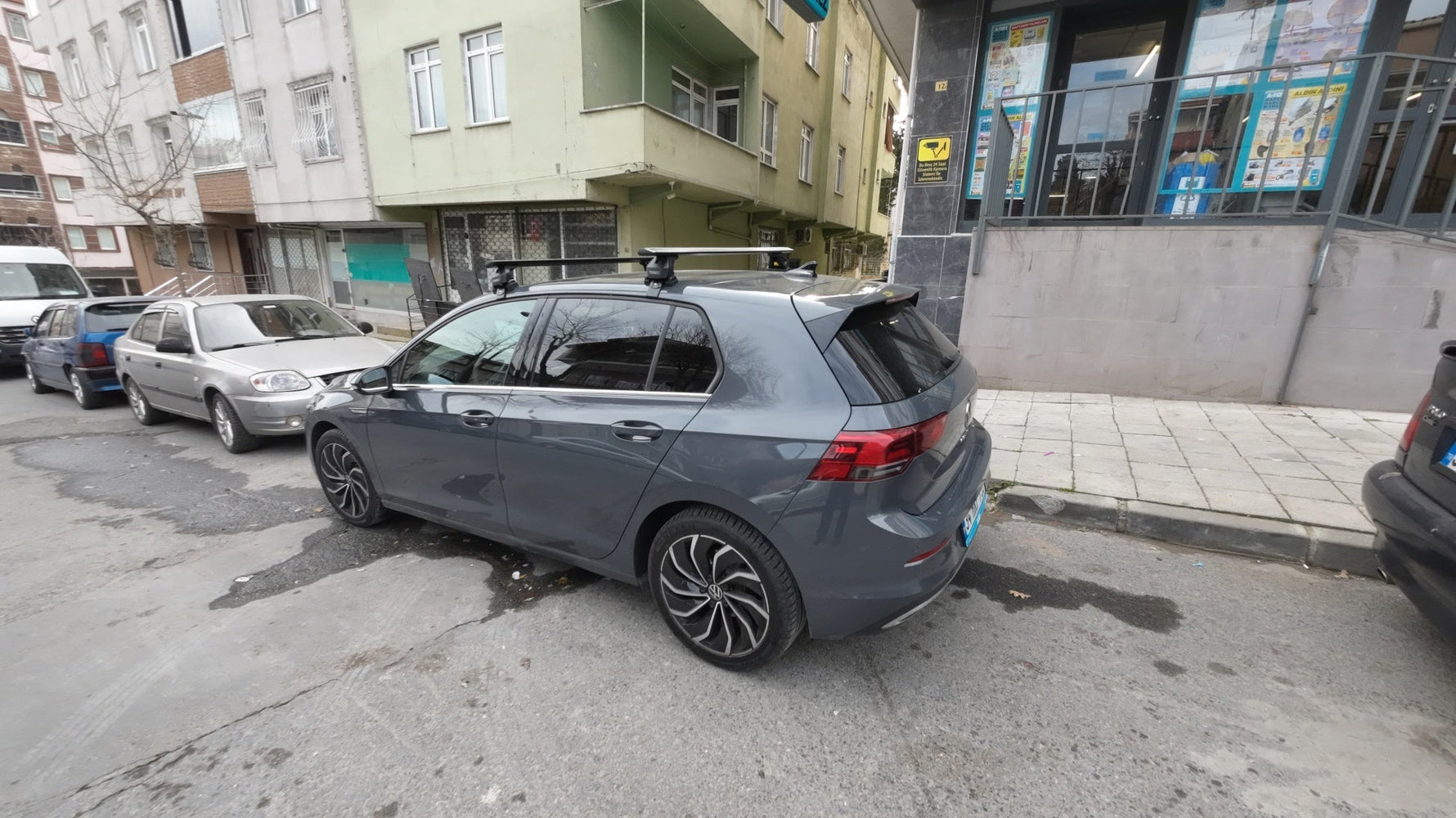 Volkswagen Golf Mk8 2020- Up Oluksuz Üst Tavan Portbagaj Taşıyıcı Ara Atkısı Toros Serisi Pro 4 Siyah