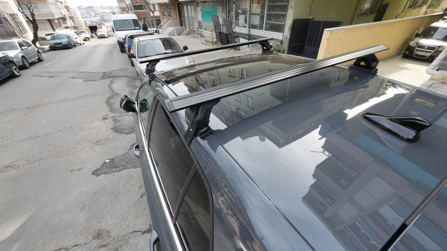 Volkswagen Golf Mk8 2020- Up Oluksuz Üst Tavan Portbagaj Taşıyıcı Ara Atkısı Toros Serisi Pro 4 Gri
